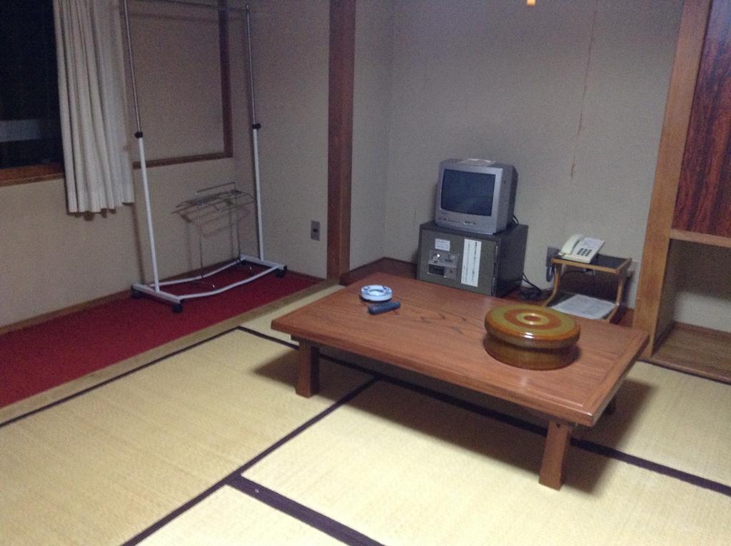Shiga Highland Hotel Yamanouchi  Rum bild